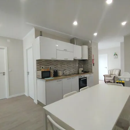 Ti Neves - Apartment Peniche